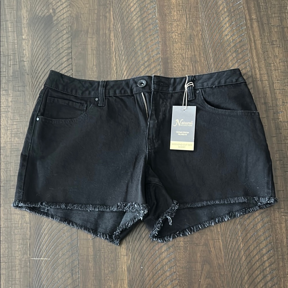 Neuw Black Jean Shorts Distressed Hem Size 10